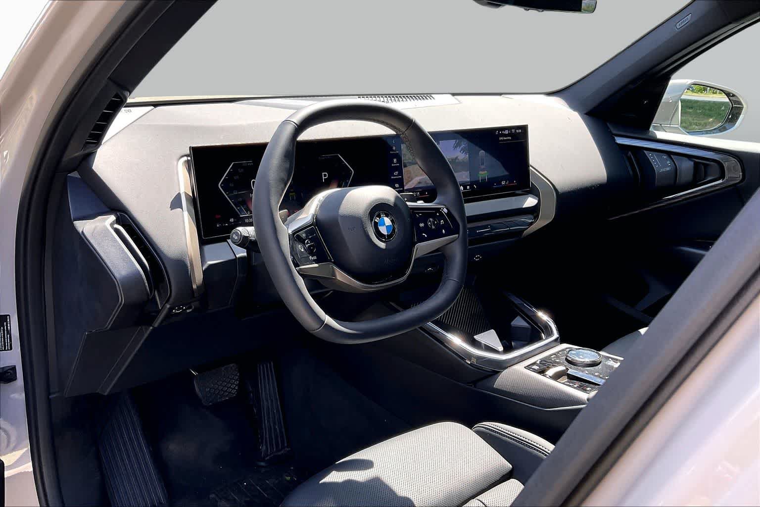 Used 2025 BMW X3 xDrive30i AWD/4WD image 17