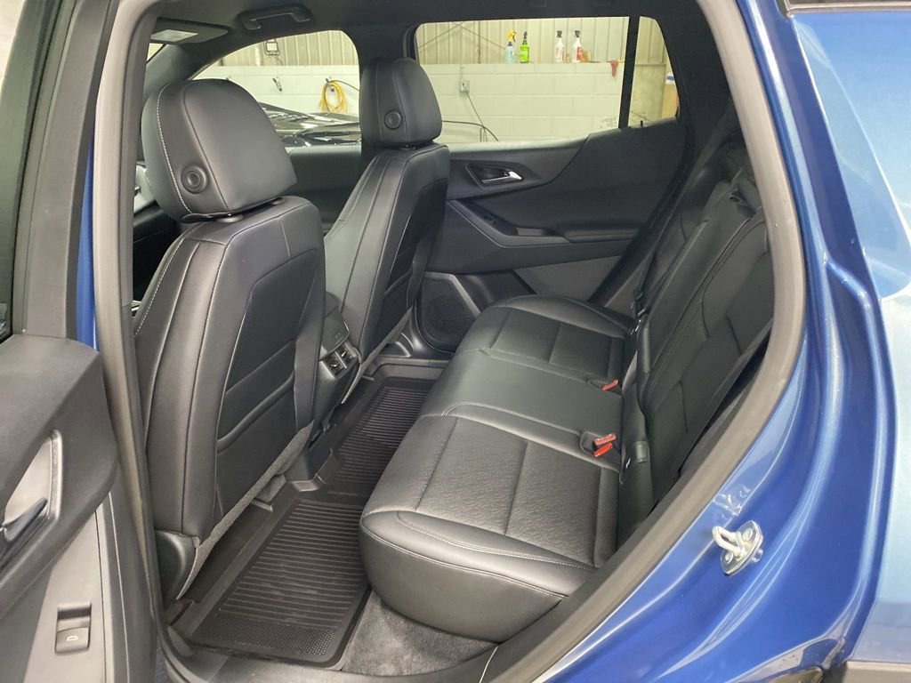 New 2026 Chevrolet Equinox LT w/ Convenience Package II AWD/4WD image 32