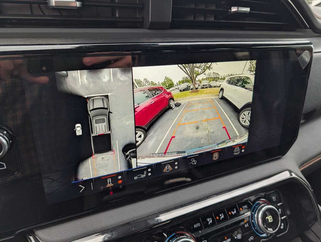 Used 2024 GMC Sierra 1500 AT4 w/ Technology Package AWD/4WD image 25