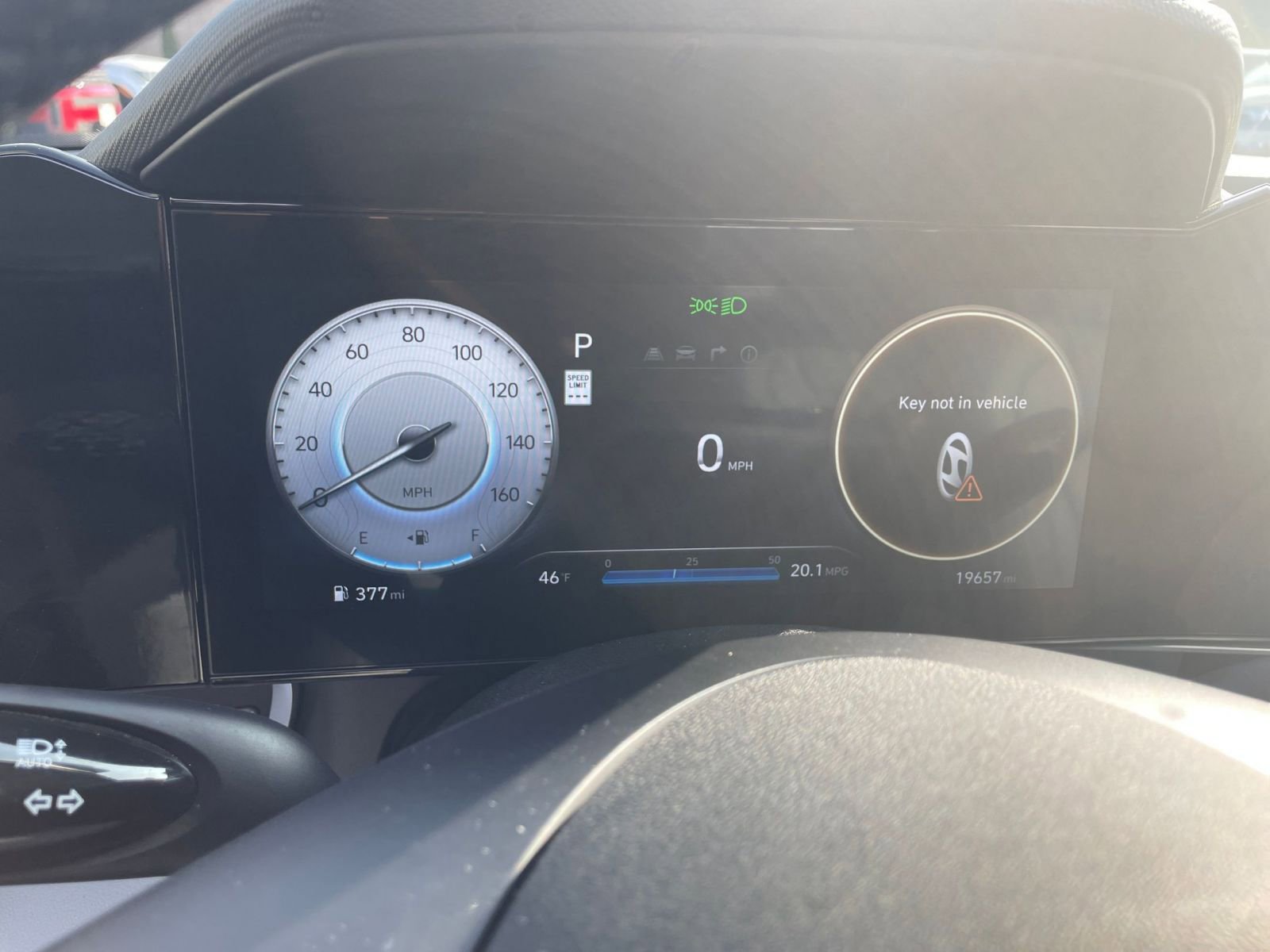 Used 2025 Hyundai Elantra Limited image 36