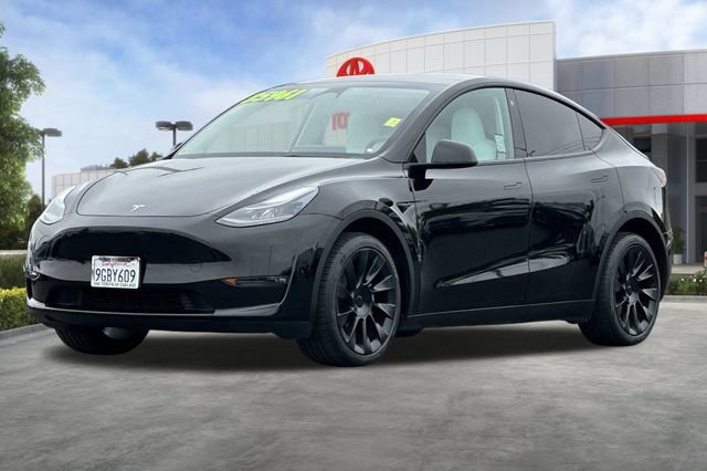 Used 2023 Tesla Model Y Long Range AWD/4WD image 9
