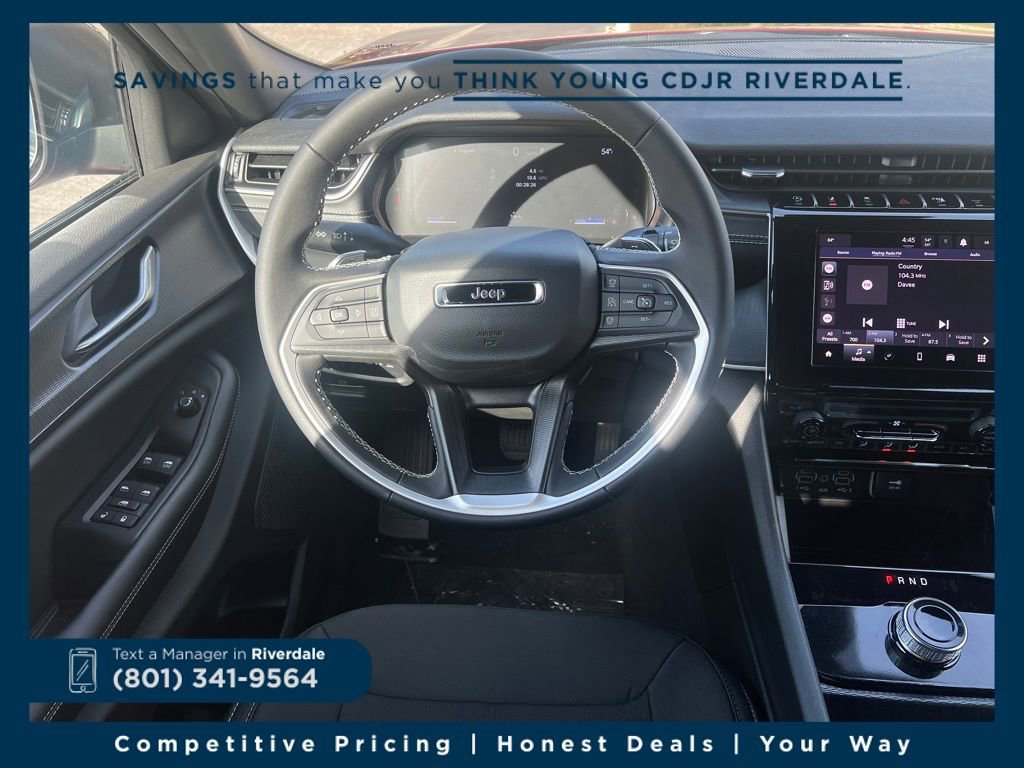 New 2026 Jeep Grand Cherokee Laredo image 13