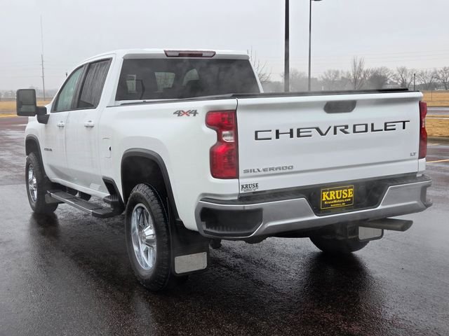 Used 2020 Chevrolet Silverado 2500 LT w/ Convenience Package image 6