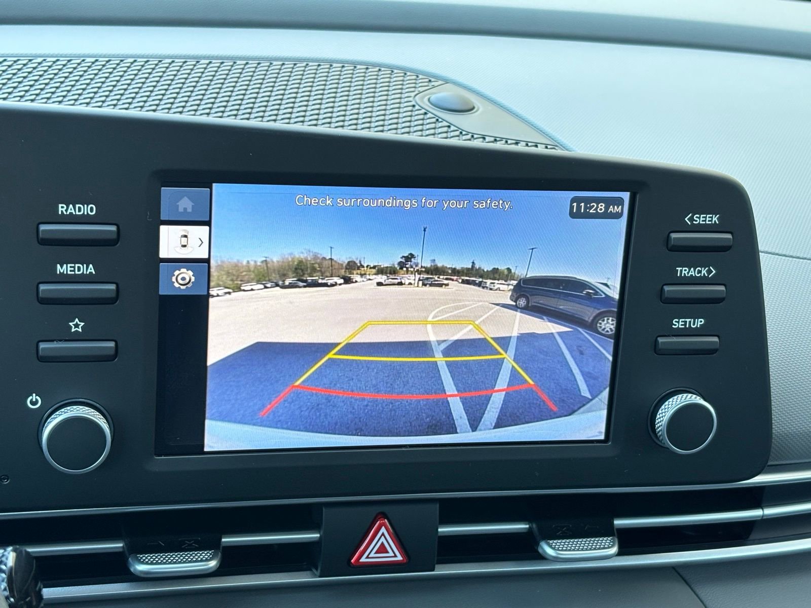 New 2026 Hyundai Elantra SE image 17