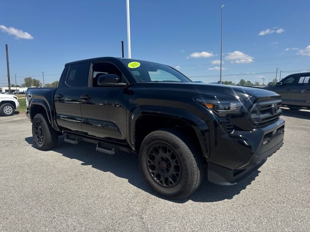 Used 2025 Toyota Tacoma SR5 image 8