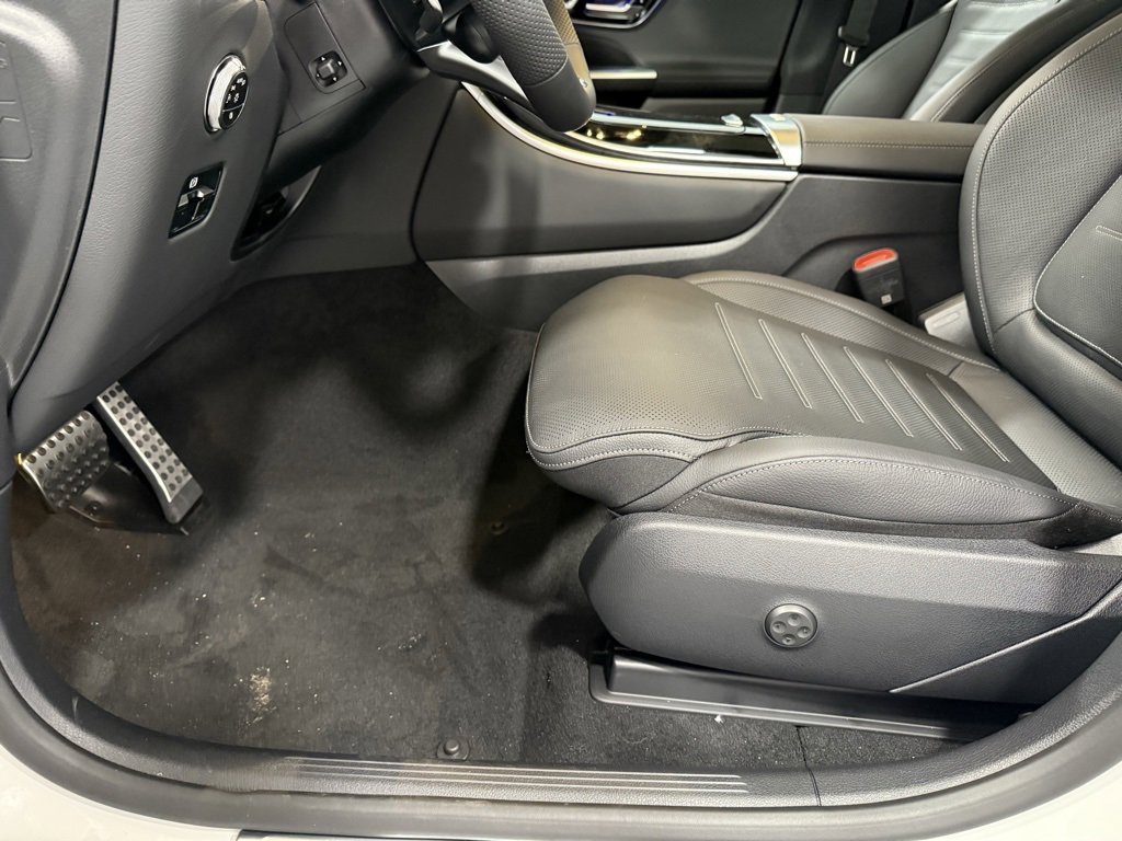 New 2026 Mercedes-Benz GLC 43 AMG 4MATIC image 11