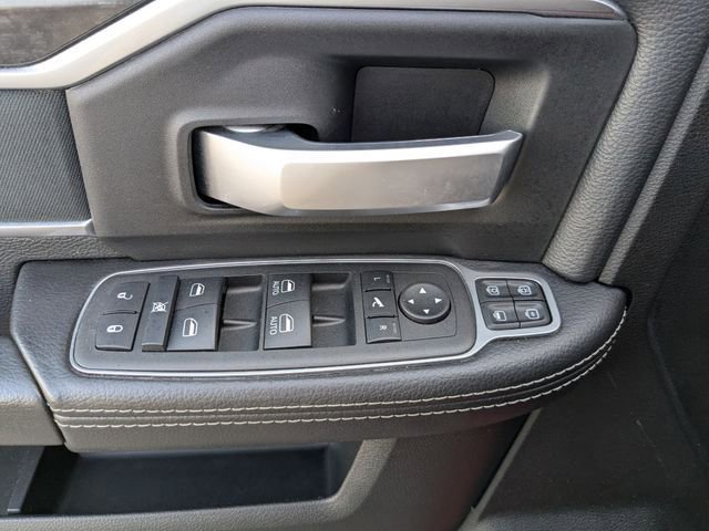 Used 2024 RAM 2500 Big Horn w/ Night Edition AWD/4WD image 26