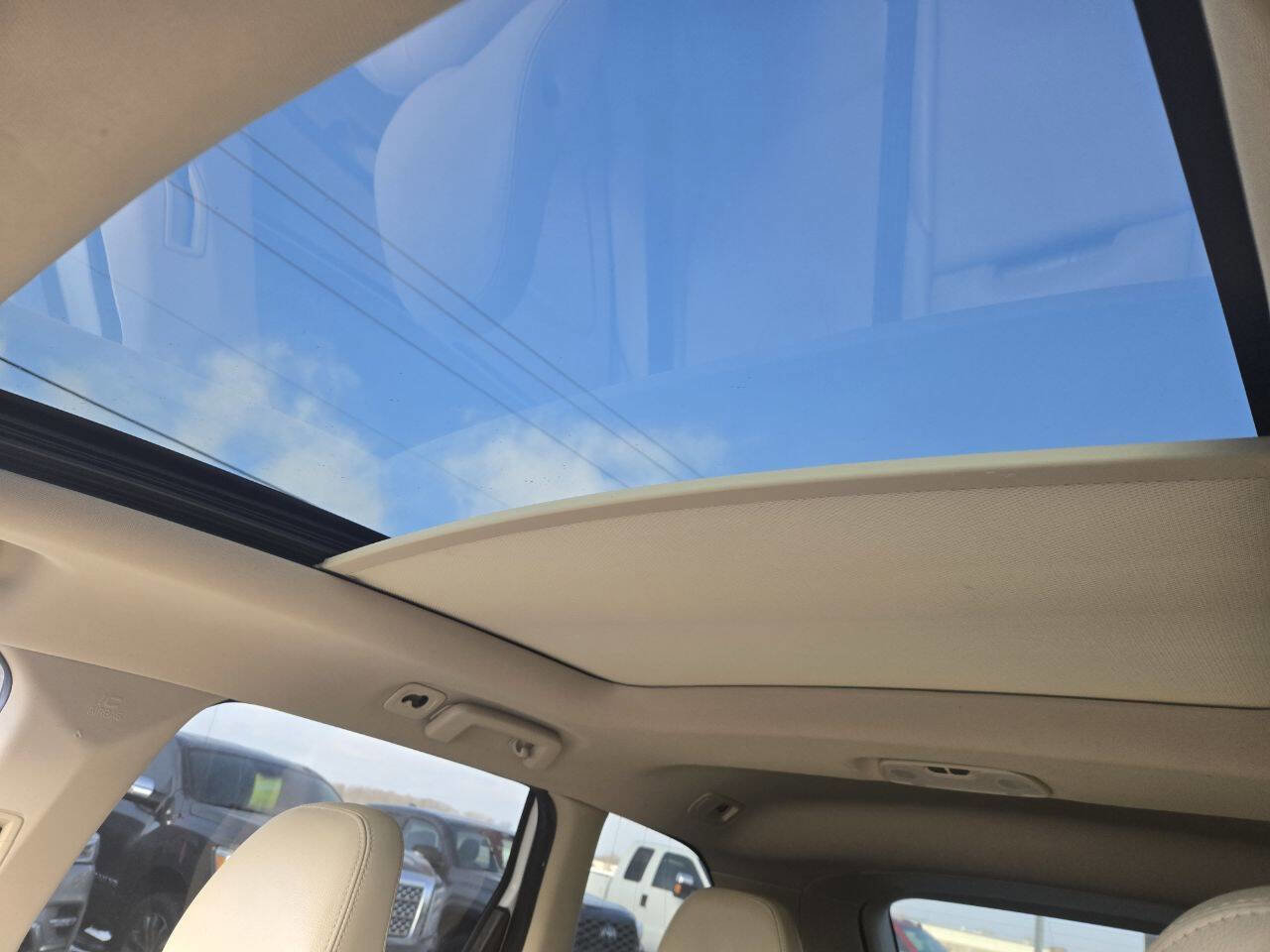 Used 2015 Volvo XC60 T6 image 40