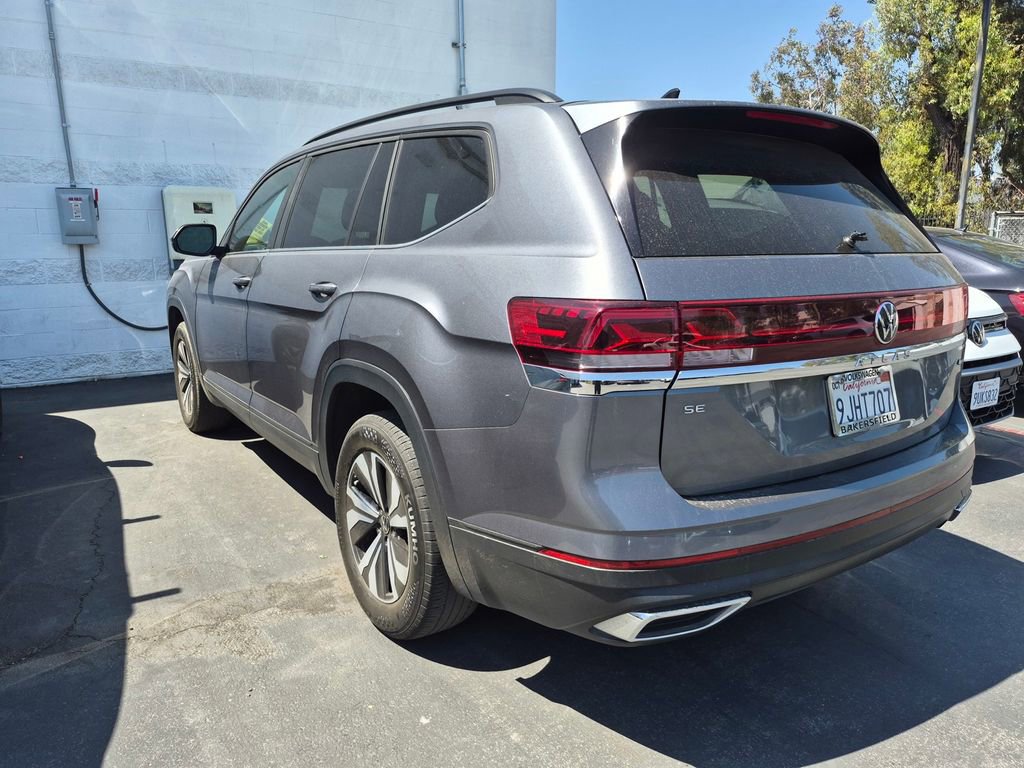 Used 2024 Volkswagen Atlas SE image 5