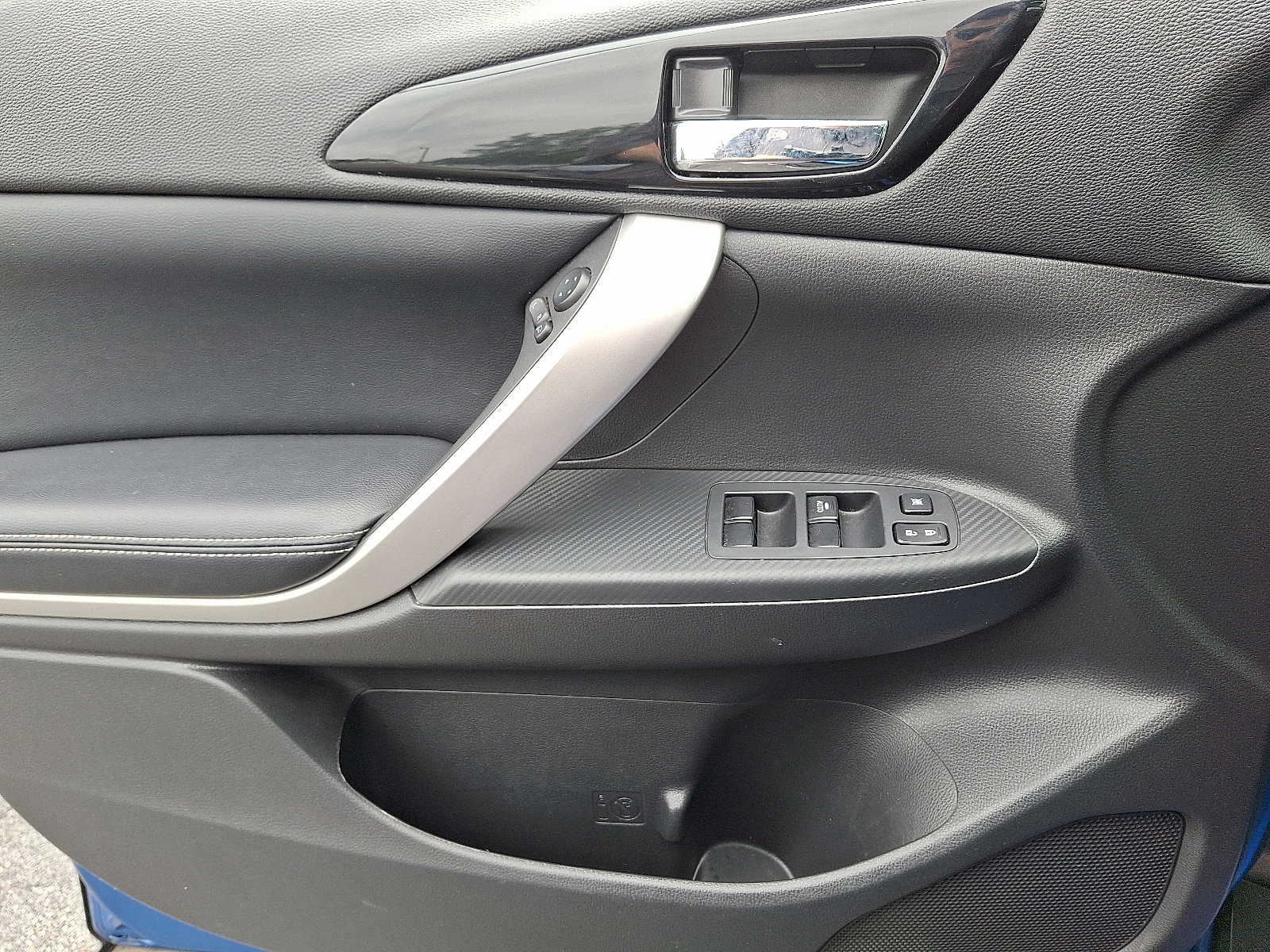 Used 2024 Mitsubishi Eclipse Cross SE image 13