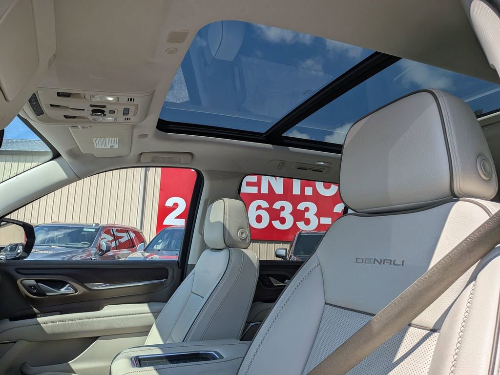 Certified 2023 GMC Yukon XL Denali AWD/4WD image 11