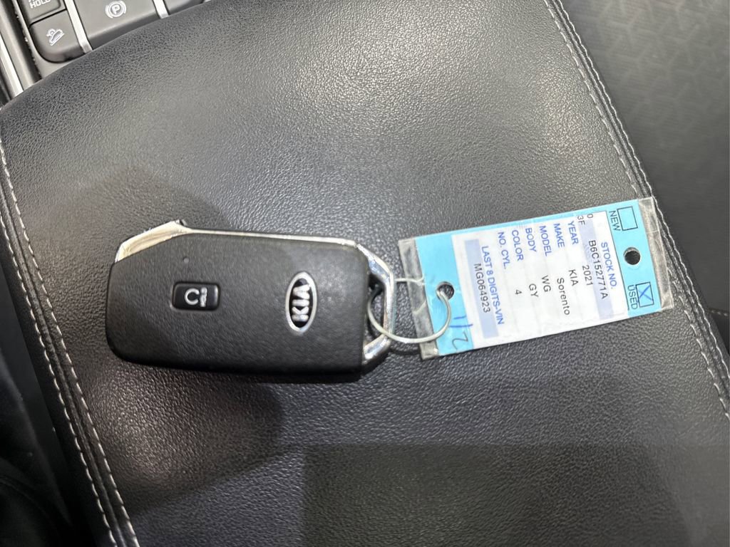 Used 2021 Kia Sorento EX w/ EX AWD X-Line Package image 41