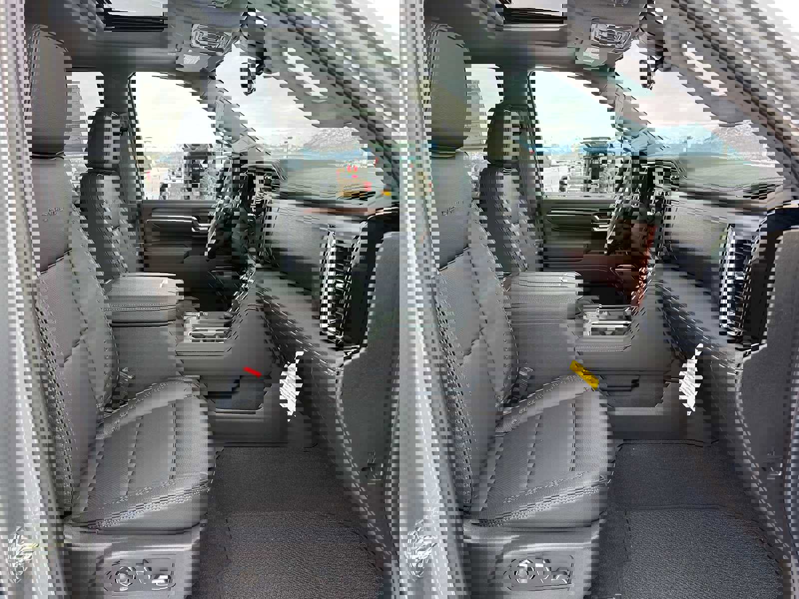 New 2026 GMC Sierra 2500 Denali w/ Denali Reserve Package image 10