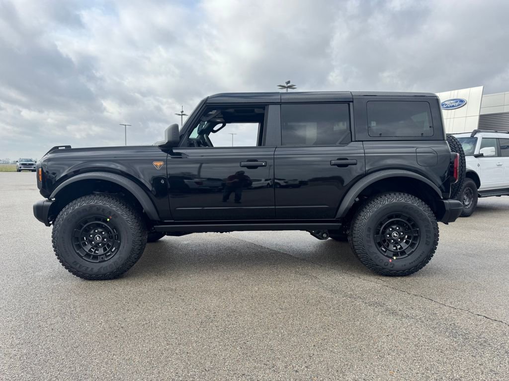 New 2026 Ford Bronco Badlands AWD/4WD image 3