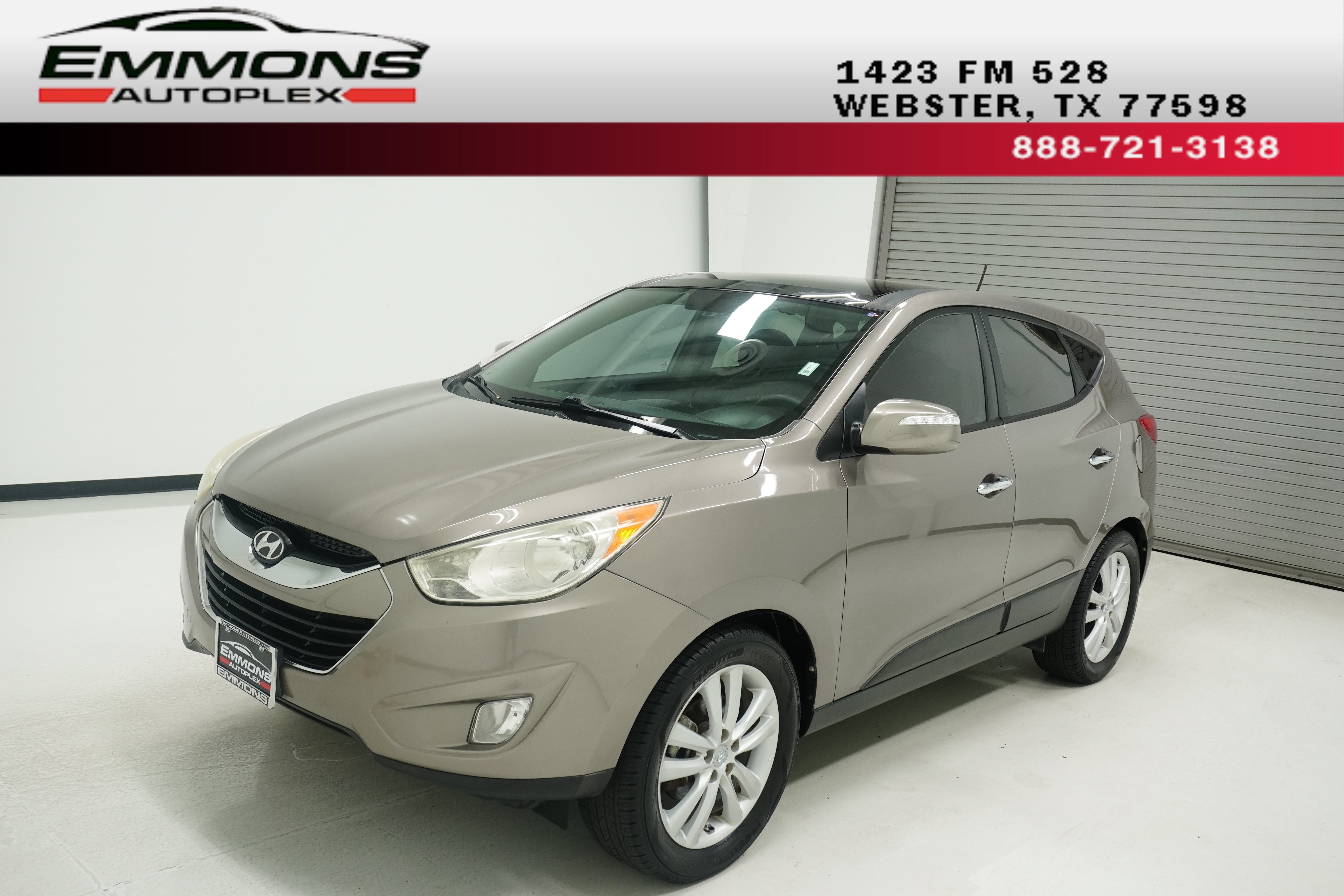 Used 2012 Hyundai Tucson Limited w/ Premium Pkg FWD image 1
