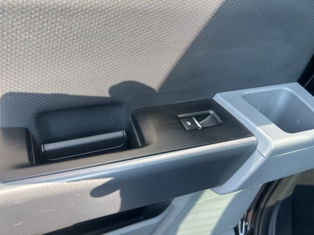 Used 2023 Ford F150 XLT image 32