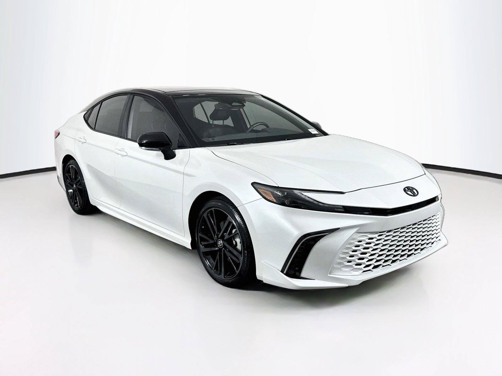 Certified 2025 Toyota Camry XSE FWD image 10