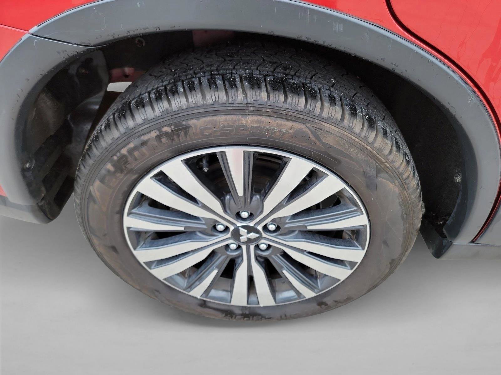 Used 2019 Mitsubishi Outlander SEL FWD image 11