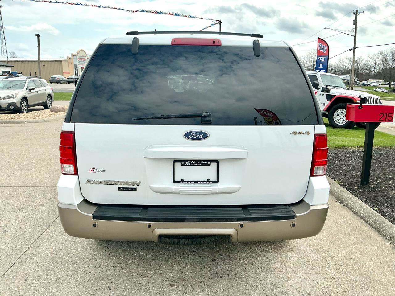 Used 2003 Ford Expedition Eddie Bauer image 6