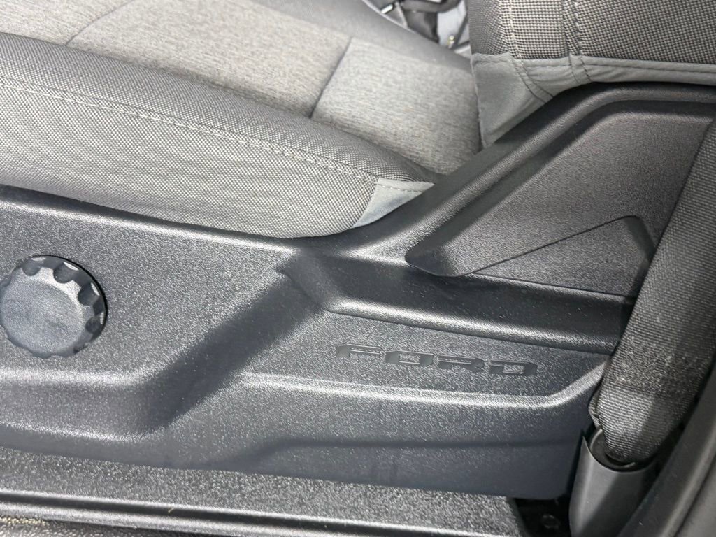 Used 2025 Ford F250 XL w/ FX4 Off-Road Package image 23