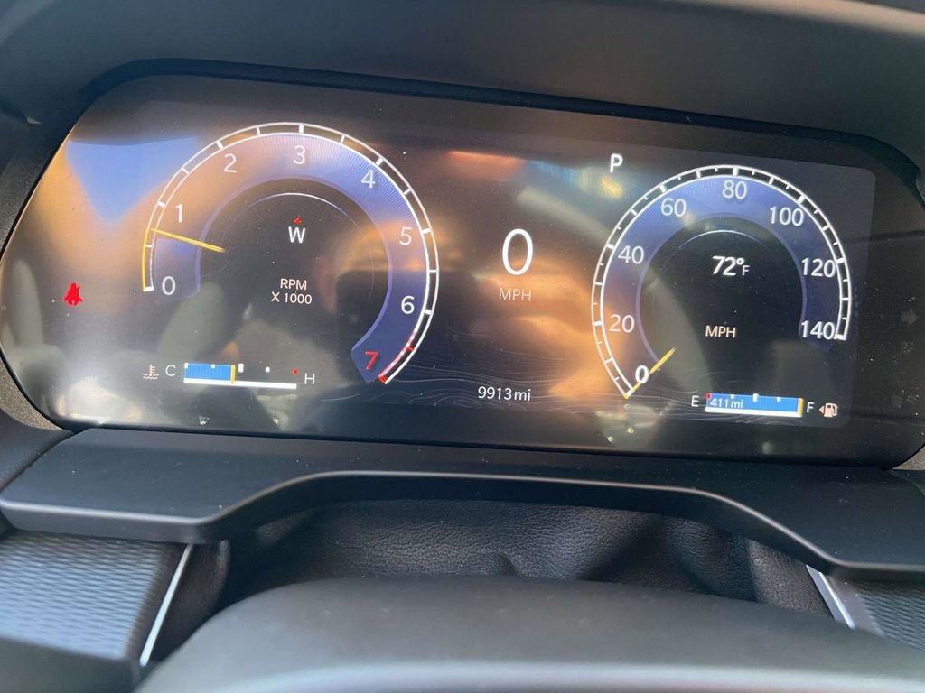 Used 2025 Jeep Grand Cherokee L Laredo image 34