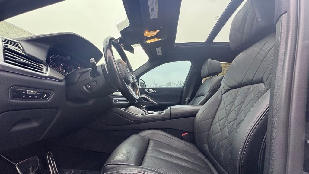 Used 2023 BMW X6 xDrive40i w/ M Sport Package image 20
