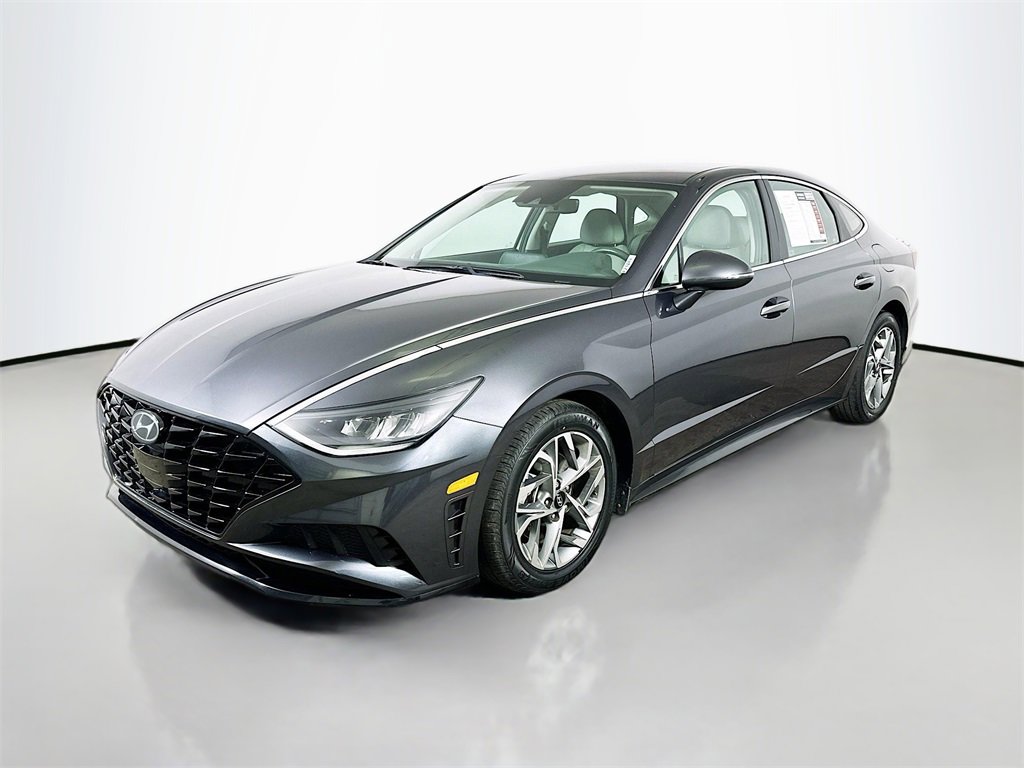 Used 2020 Hyundai Sonata SEL w/ Convenience Package image 3