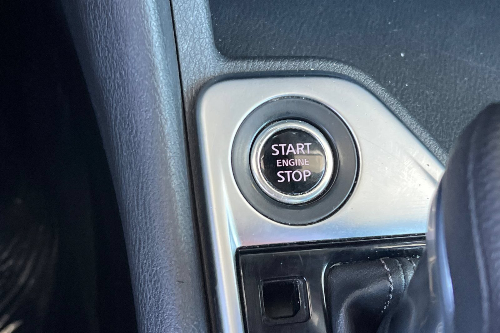 Used 2022 Nissan Sentra SV FWD image 22