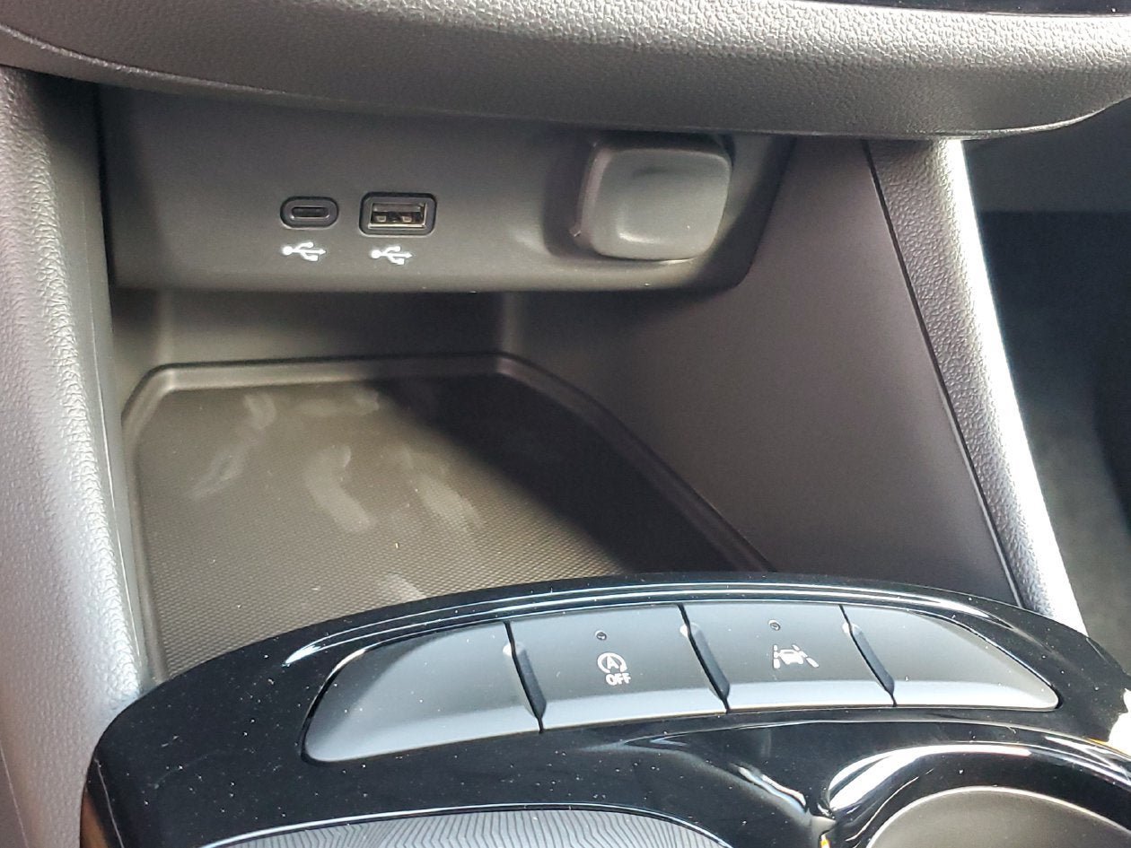 New 2026 Buick Envista Sport Touring w/ Convenience I Package FWD image 23