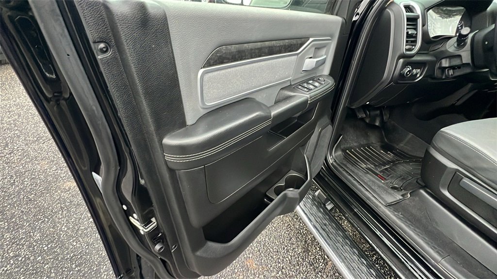 Used 2019 RAM 2500 Big Horn image 11