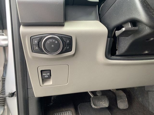 Used 2018 Ford F150 XLT image 23