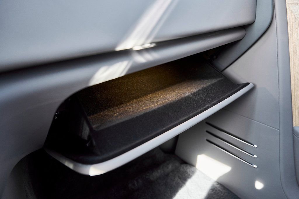 Used 2025 Rolls-Royce Phantom Sedan RWD image 92