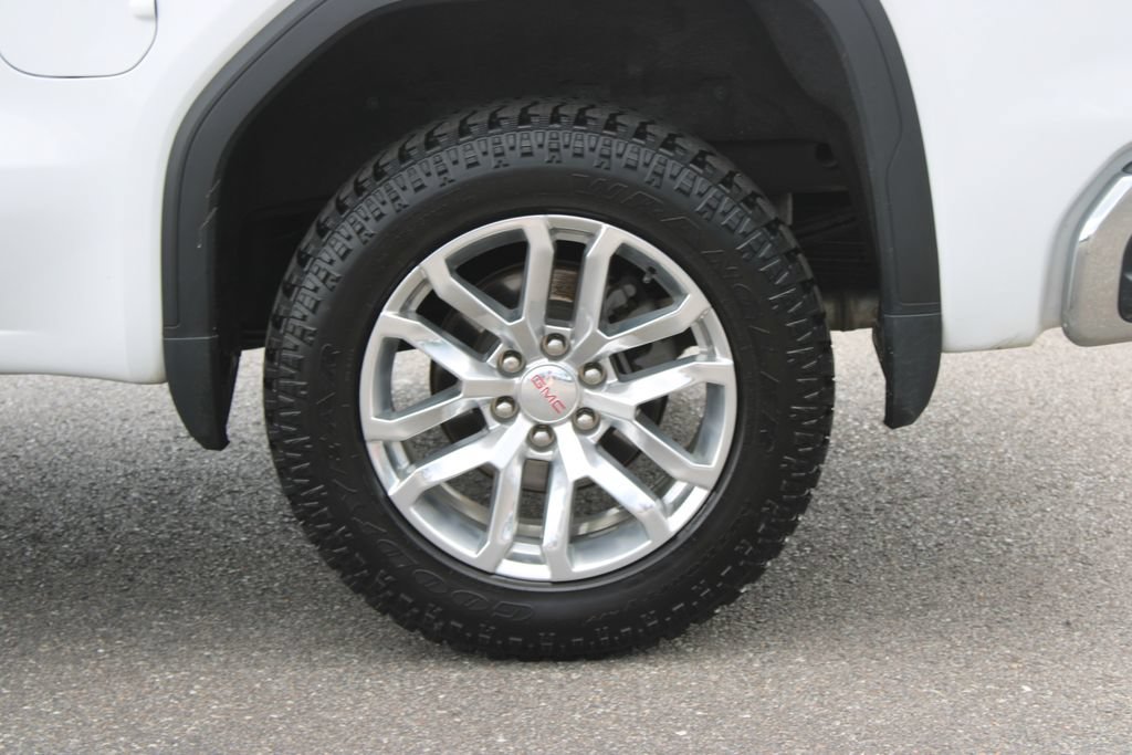 Used 2021 GMC Sierra 1500 SLE w/ X31 Off-Road Package AWD/4WD image 22