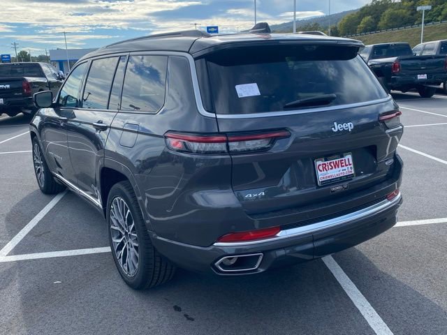 New 2025 Jeep Grand Cherokee L Summit AWD/4WD image 4