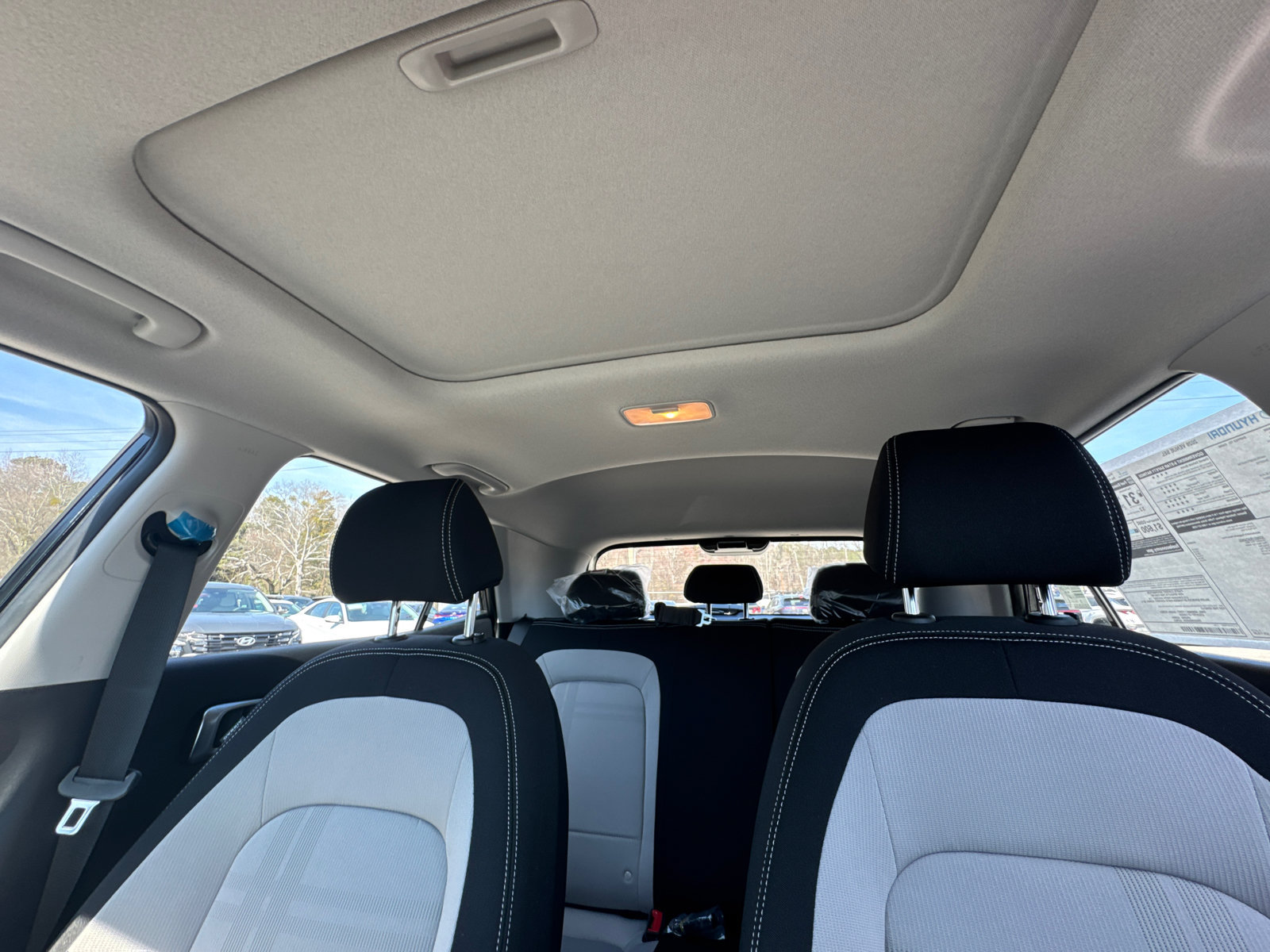 New 2026 Hyundai Venue SEL FWD image 32