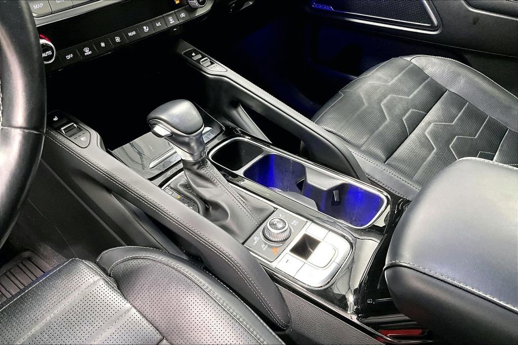 Used 2022 Kia Telluride SX w/ SX Prestige Package image 16
