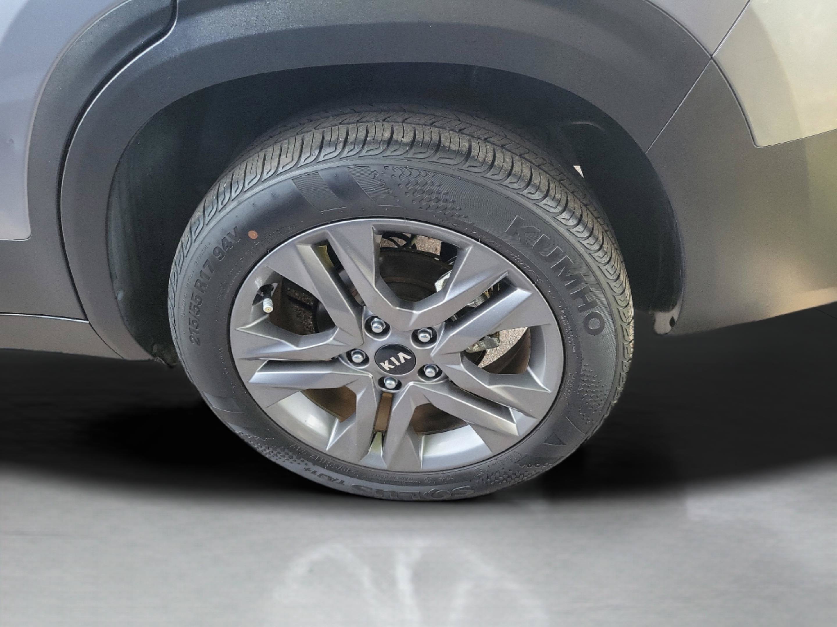 Certified 2021 Kia Seltos S FWD image 29