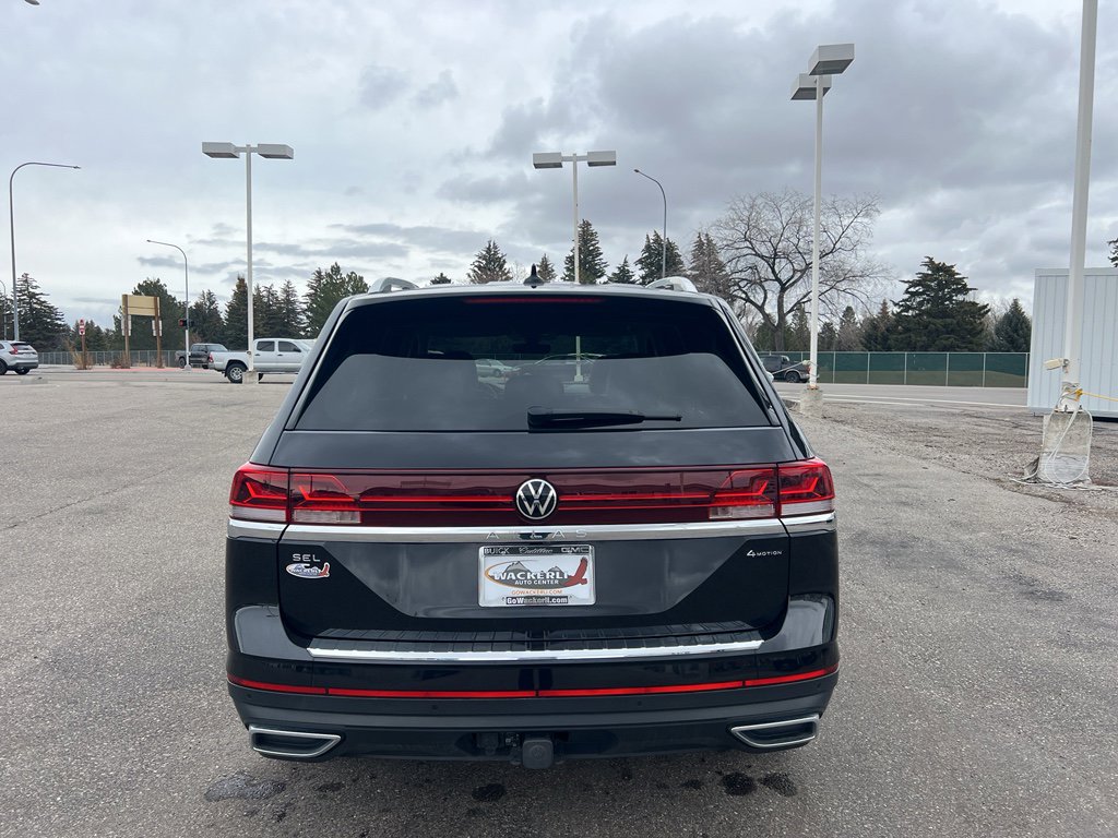 Used 2024 Volkswagen Atlas SEL image 4