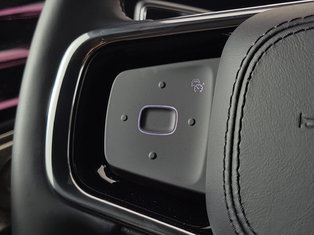 New 2026 Lincoln Nautilus Reserve AWD/4WD image 25