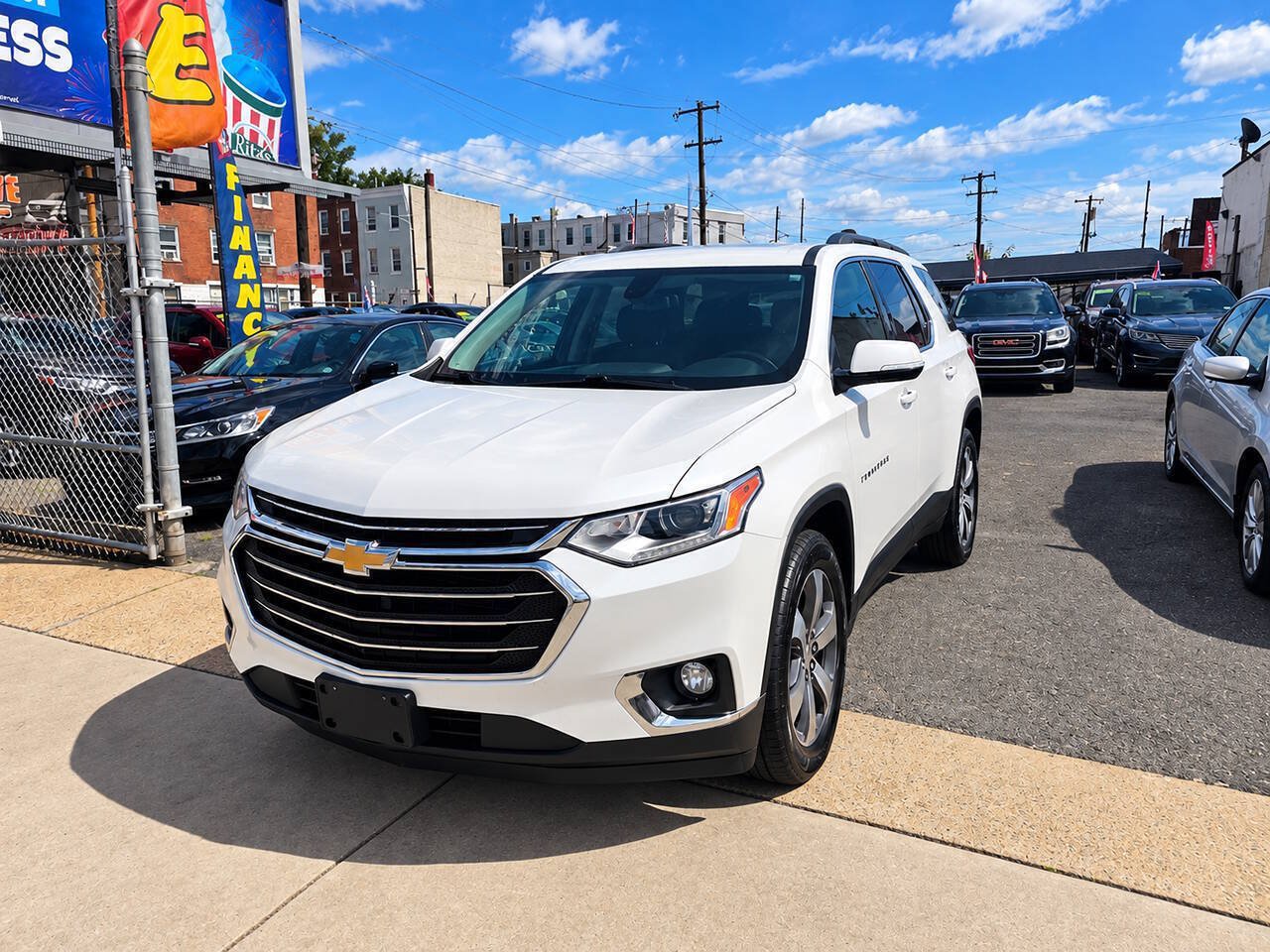 Used 2019 Chevrolet Traverse LT w/ LT Premium Package