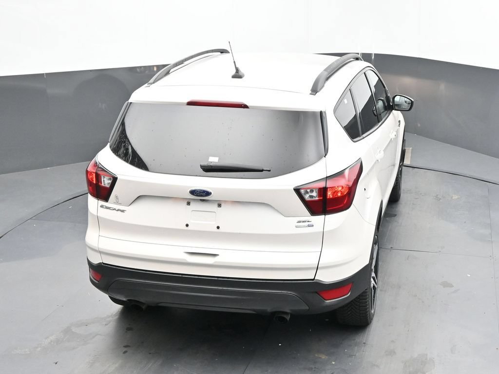 Used 2019 Ford Escape SEL AWD/4WD image 14