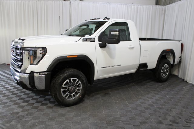 New 2025 GMC Sierra 2500 SLE image 3