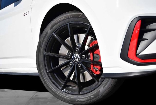 New 2026 Volkswagen Jetta GLI Autobahn image 3