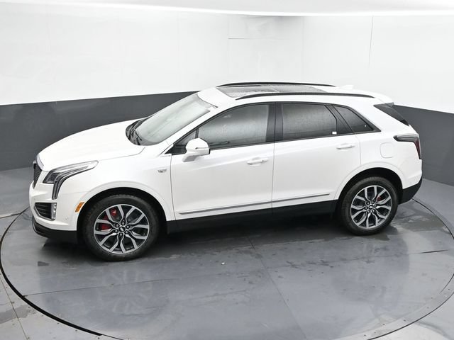 New 2026 Cadillac XT5 Sportv w/ LPO, Floor Liner Package AWD/4WD image 34
