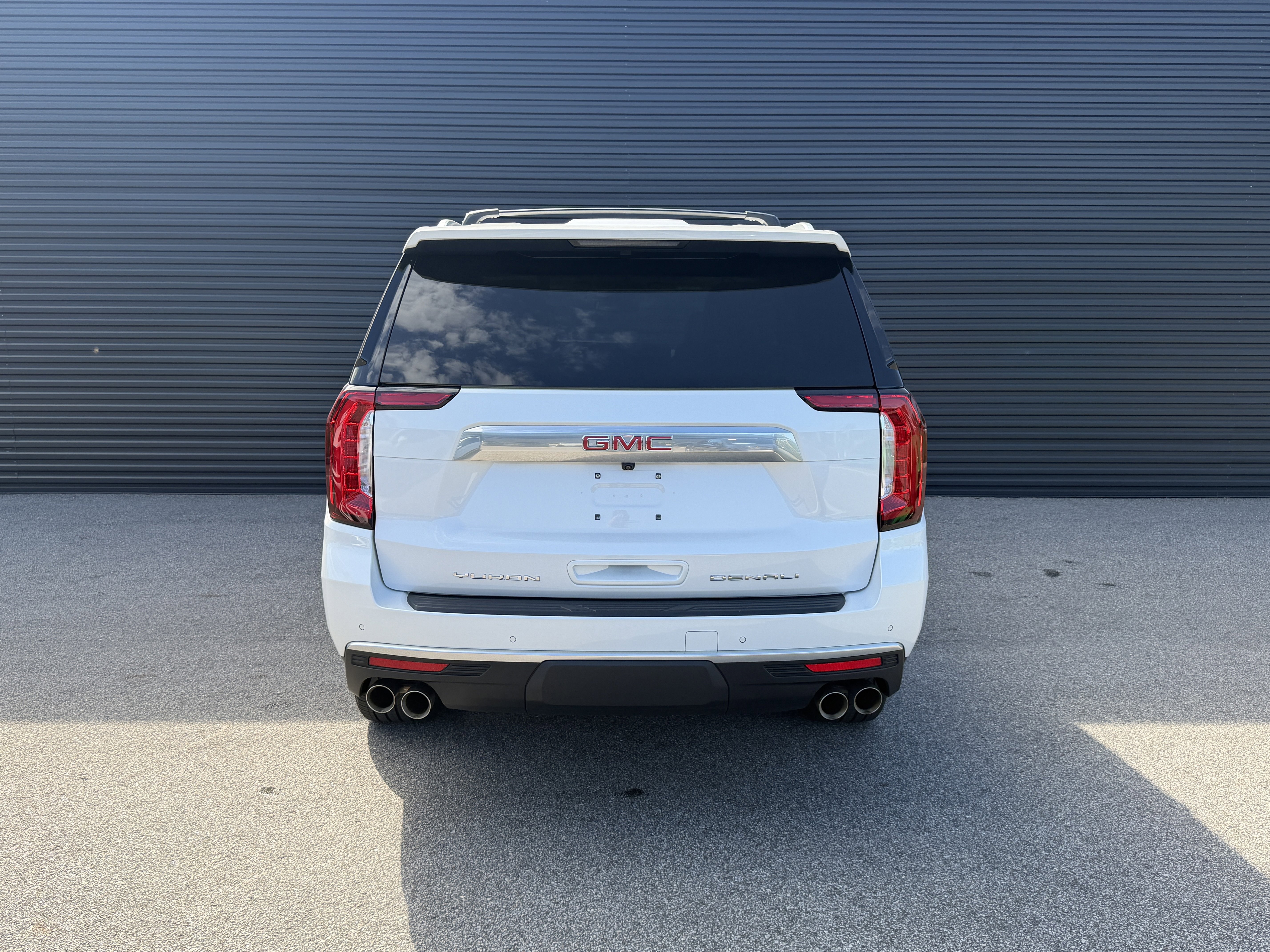 Used 2024 GMC Yukon Denali image 12