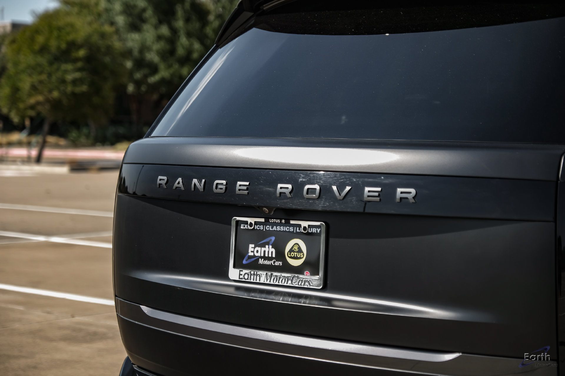 Used 2025 Land Rover Range Rover Long Wheelbase SE AWD/4WD image 15