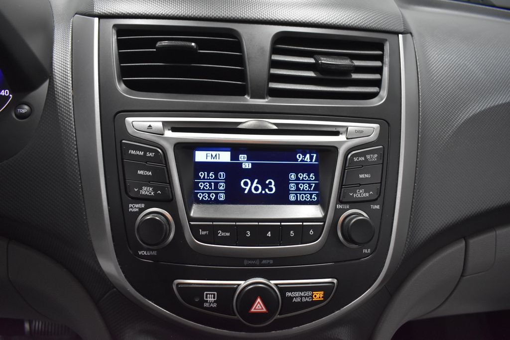 Used 2016 Hyundai Accent SE FWD image 20