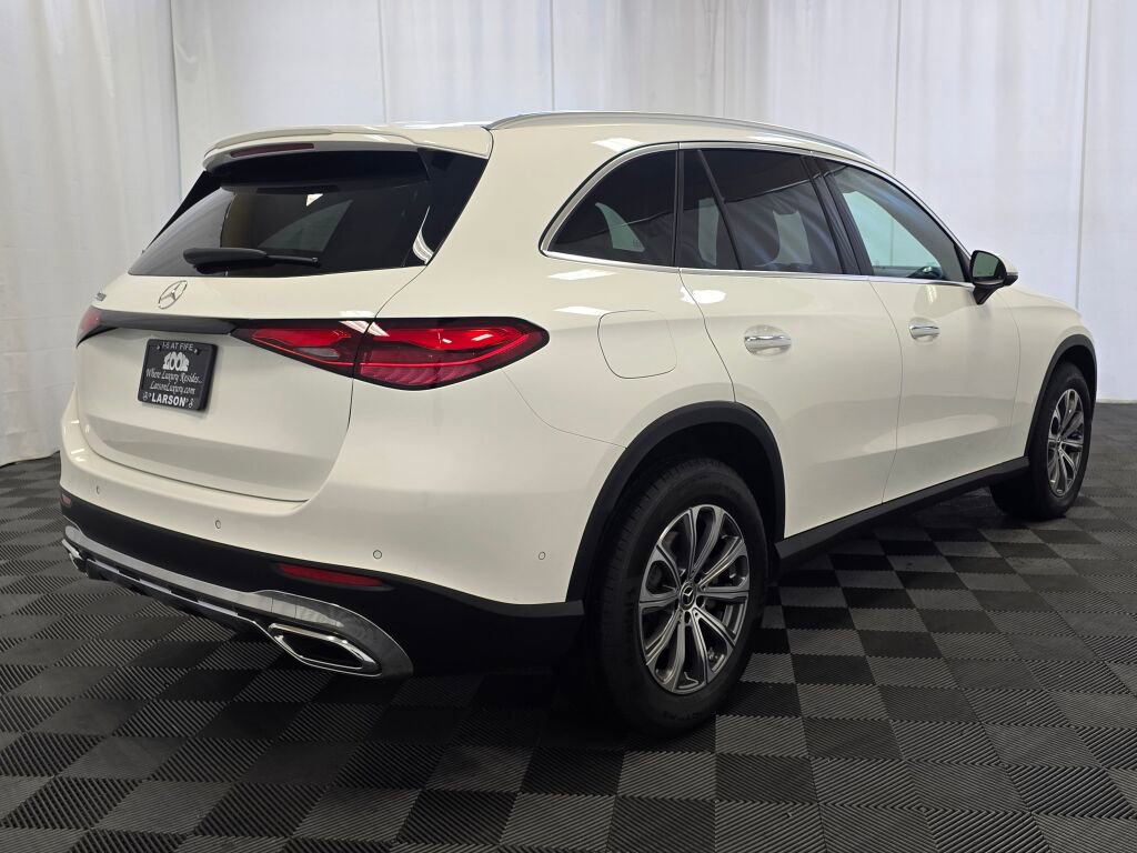 Used 2025 Mercedes-Benz GLC 300 GLC 300 image 6