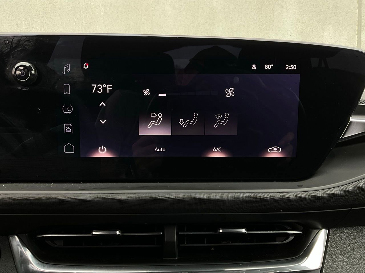 Used 2025 Buick Envista Preferred image 28