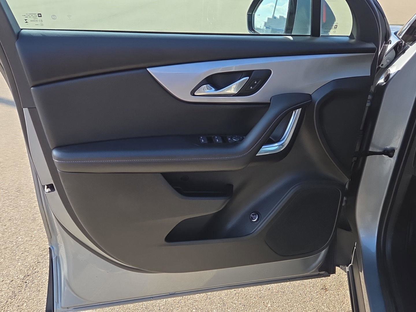 Used 2023 Chevrolet Blazer LT w/ Convenience Package image 16